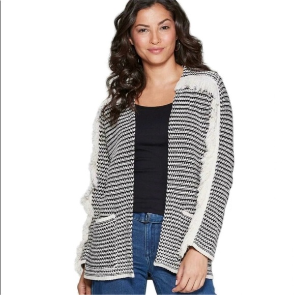 Knox Rose Sweaters - Knox Rose Black and Cream Cardigan